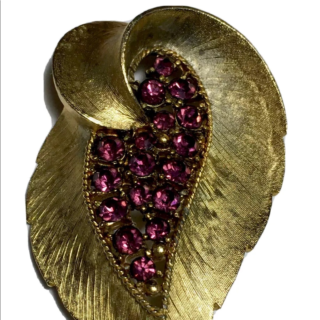 Vintage J.J Brooch Purple Rhinestone Leaf Jewelry